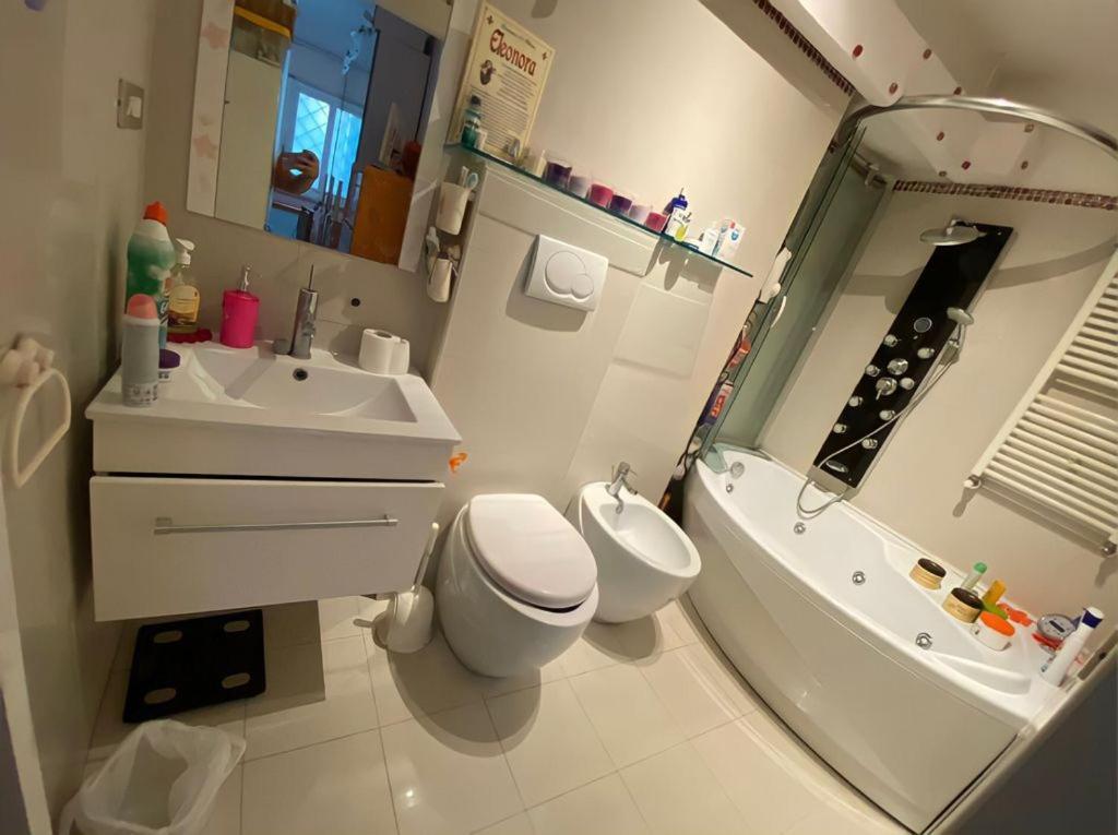 Affitto Due Camere, Due Bagni In Villa Rom Exterior foto